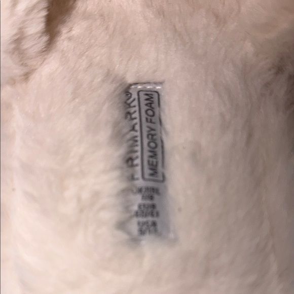 Primark Cream Fuzzy Slippers with Pearl Accents - Picture 3 of 4